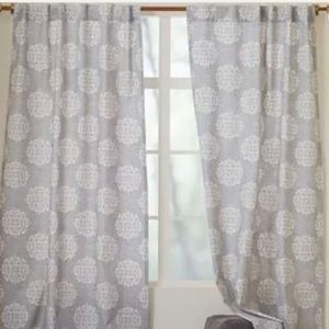 West Elm Scroll Medallion Curtains 100% Cotton - Gray / Off White